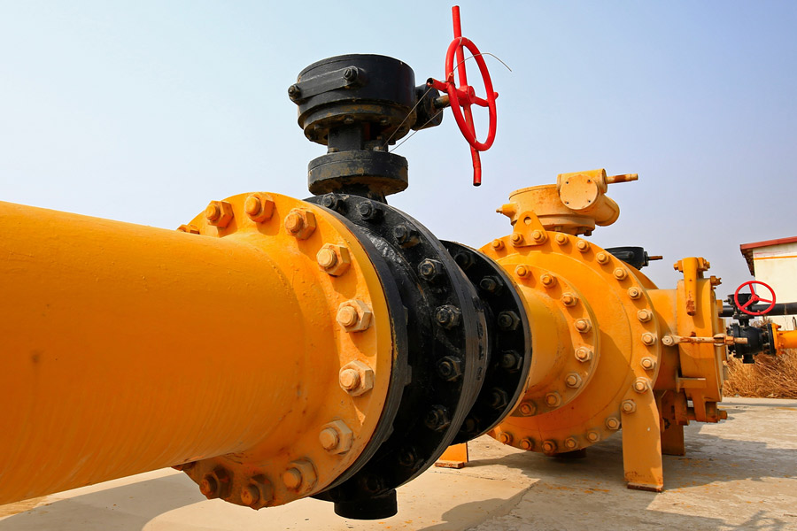 Azerbaijan completely shuts sole gas pipeline into Artsakh